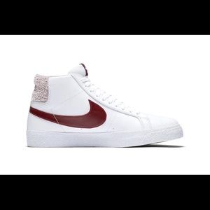 Nike blazer SB mid premium “team red” men’s shoes